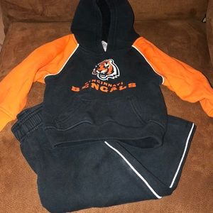 Boys Cincinnati Bengals Outfit - Size 3T
